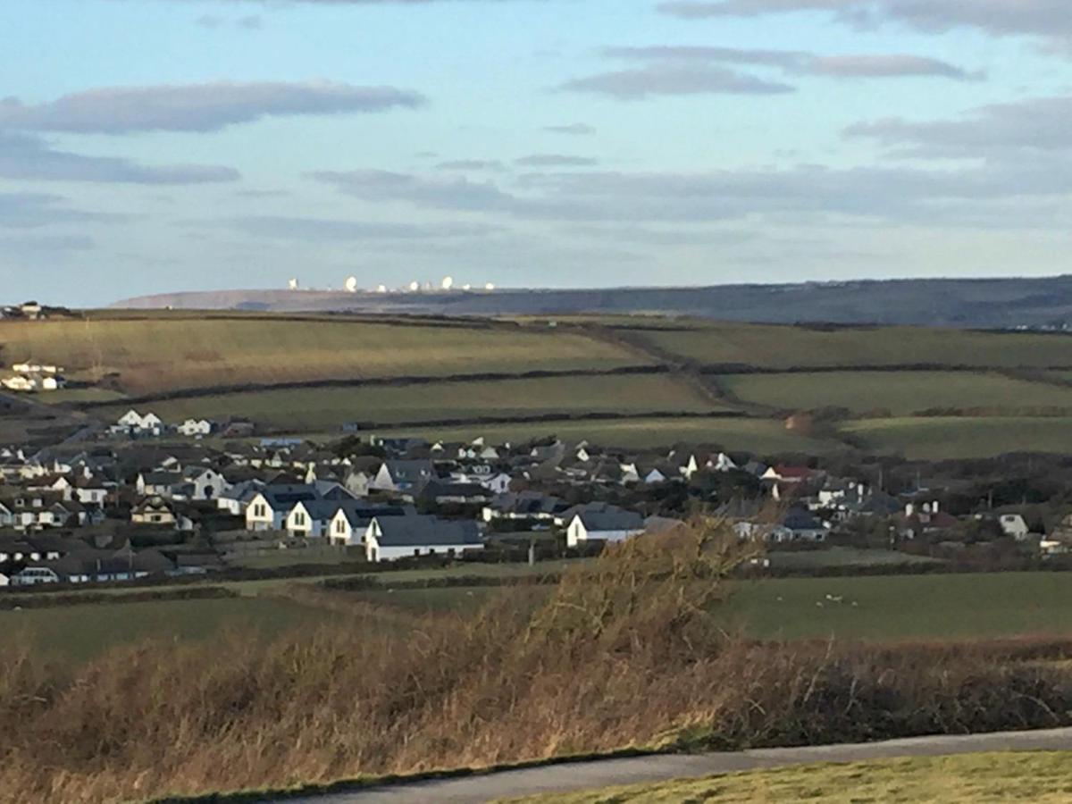 Widemouth Waves Holiday Chalet Poundstock ภายนอก รูปภาพ