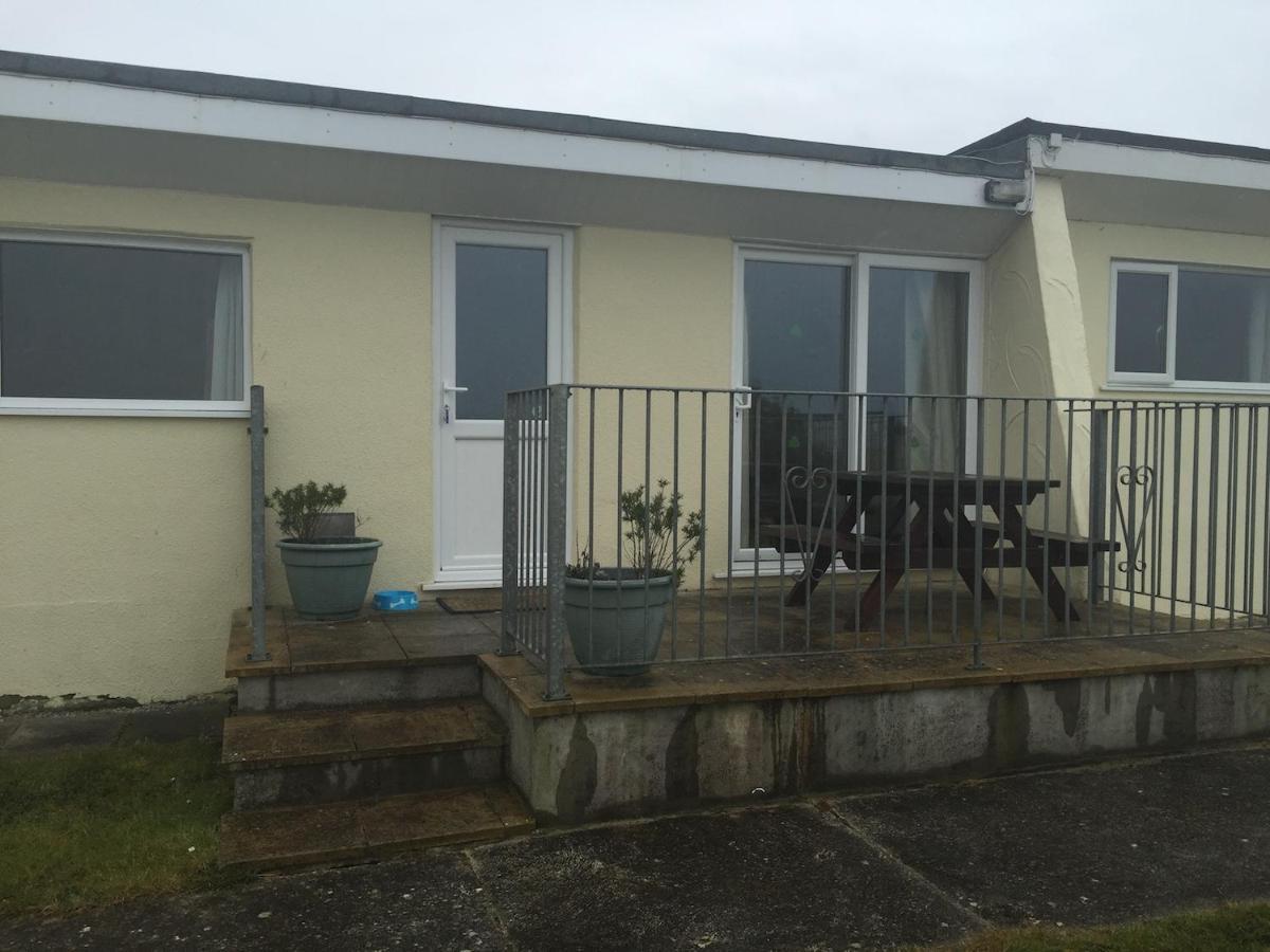 Widemouth Waves Holiday Chalet Poundstock ภายนอก รูปภาพ