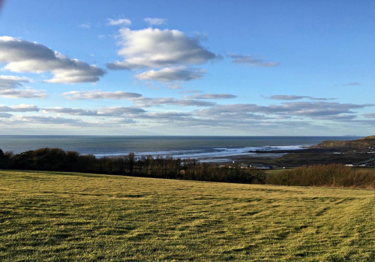 Widemouth Waves Holiday Chalet Poundstock ภายนอก รูปภาพ
